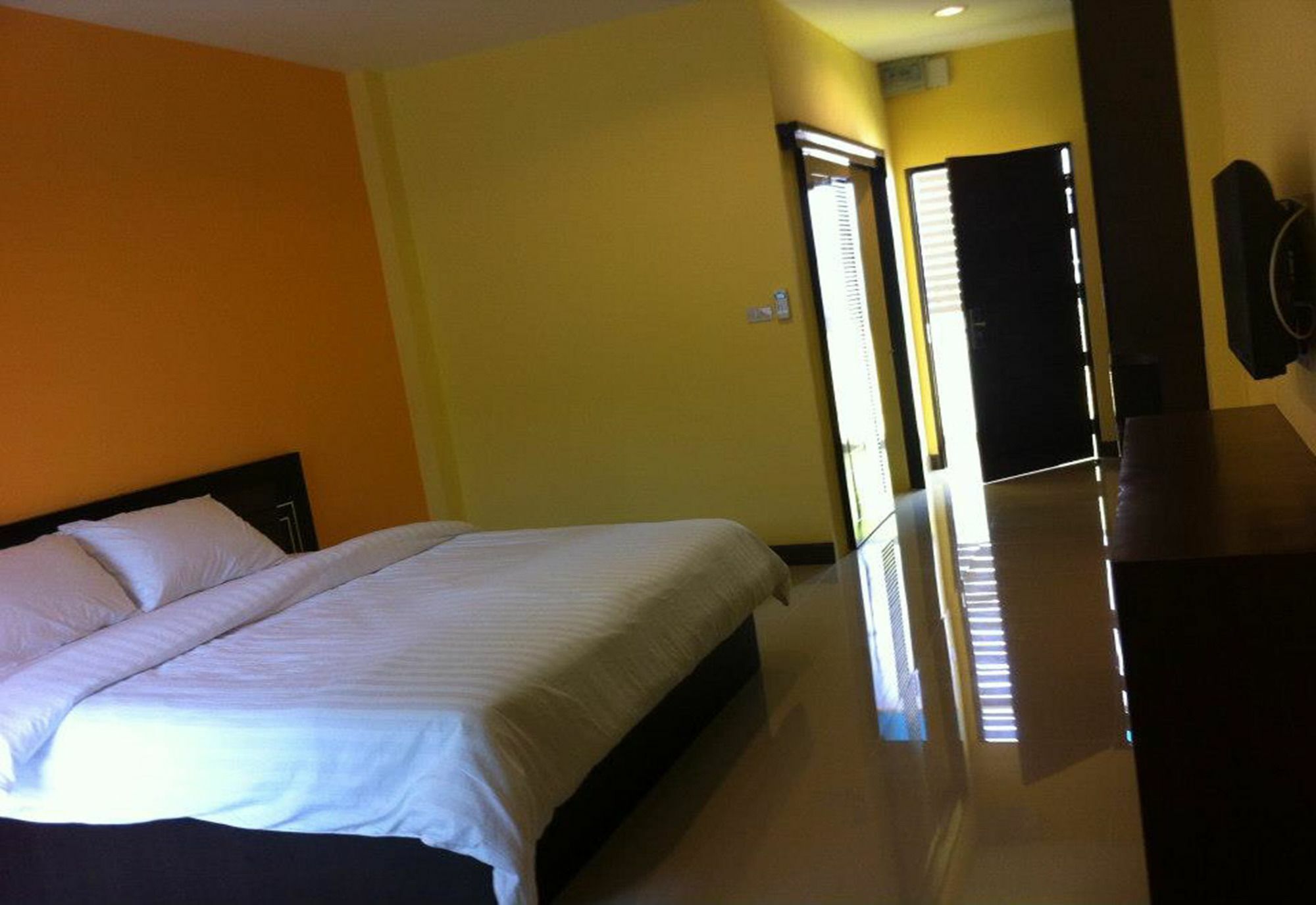 The Mondrian Khon Kaen Apartment Exterior foto